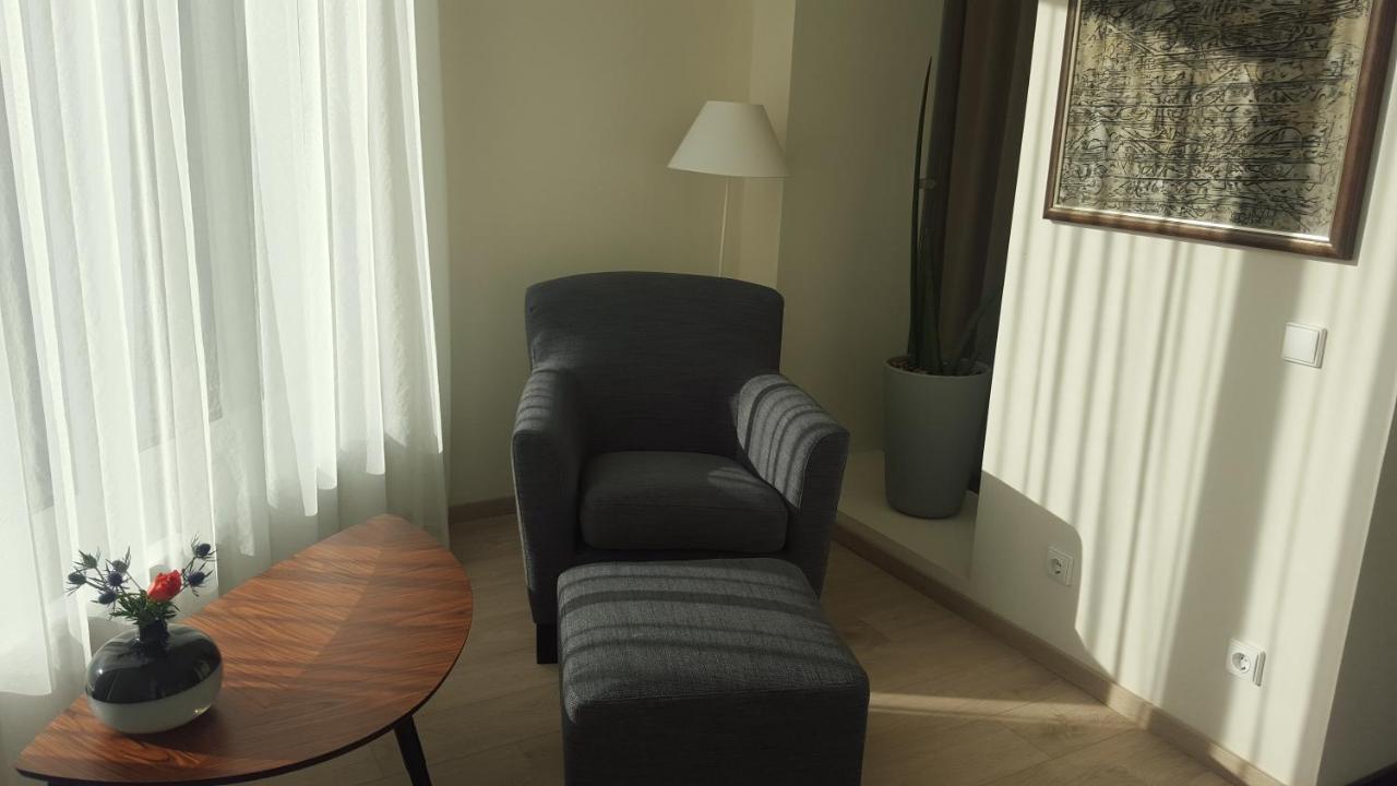 Great Flat With Terrace In Oldtown-Prime Rentals Kaunas Extérieur photo